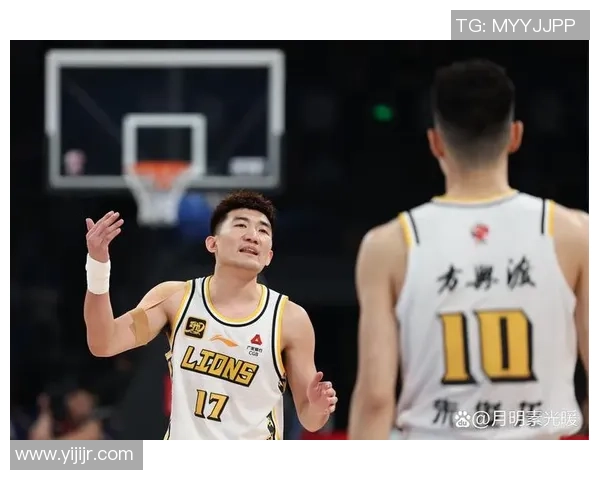 CBA精彩对决辽宁队迎战青岛锦集队全力争胜展现篮球魅力